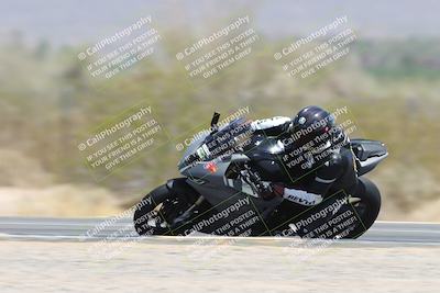 media/May-25-2025-TrackXperience (Sun) [[393a69de75]]/Level 3/Session 2 Turn 2 Inside Pans/